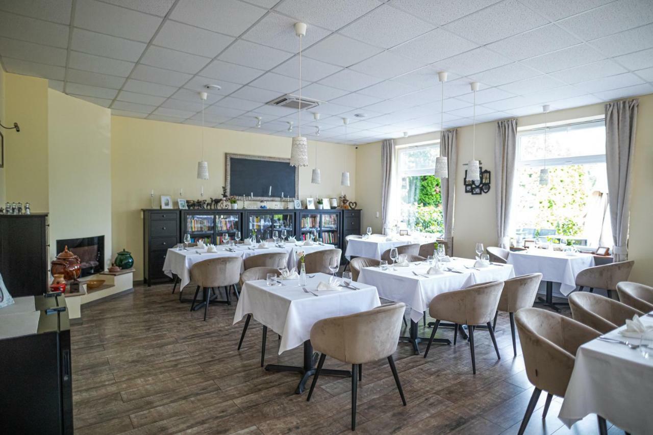 Bázakerettye Bonne Chance Restaurant And Hotel מראה חיצוני תמונה